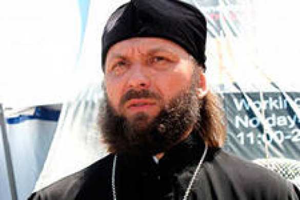 СБУ пытается арестовать священника за инакомыслие | Русская весна