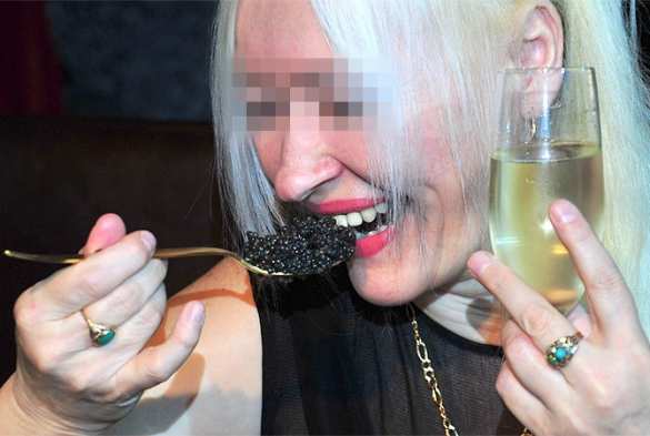 Радужные разводы на нефтяном пузыре | Русская весна