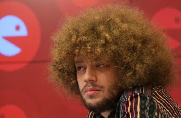 «Вали в свою Америку!» — на известного российского блогера напали в аэропорту Ставрополя (ФОТО, ВИДЕО)  | Русская весна