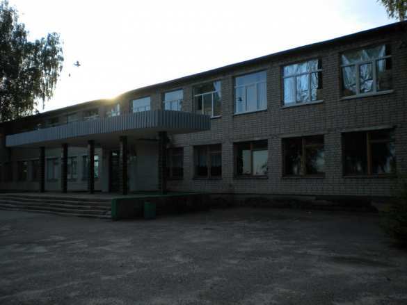 ВСУ обстреляли территорию школы в северном пригороде Горловки | Русская весна