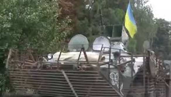 Утро в концлагере: жителей Славянска «воспитывают» с помощью бронетехники  (видео) | Русская весна