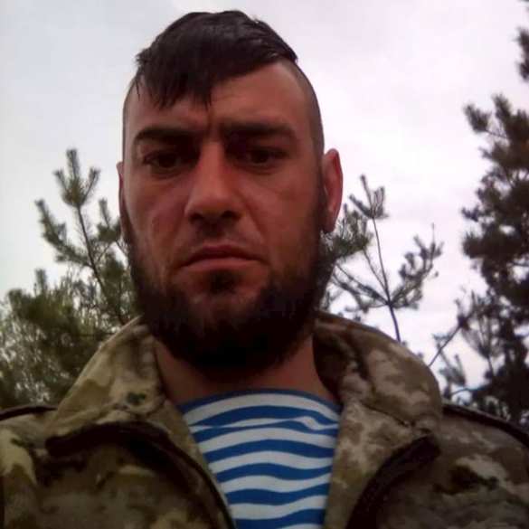 «Пуля снайпера попала в лоб, поврежден мозг», — украинские волонтеры о раненом «атошнике» (ФОТО) | Русская весна