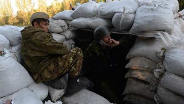 Ополченец Харон: «Враг перебрасывает технику ближе к Донецку. Но прорваться ему не дадим» | Русская весна