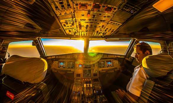 МИД пригласил в Россию подвергшегося травле в Сети летчика-героя из Украины | Русская весна