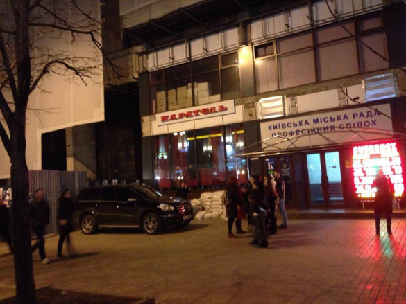 Кличко пожаловался в полицию на кафе «Каратель» | Русская весна