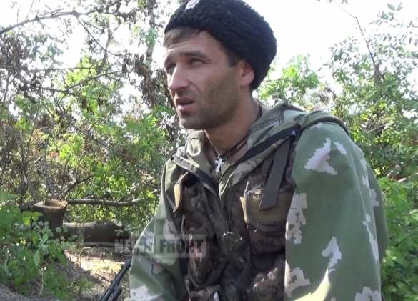 Казак 1-го полка им. Платова: мы отводим технику, а противник делать этого не хочет (ВИДЕО) | Русская весна