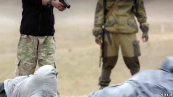 Постановочная казнь «агентов ФСБ»: боевики ИГИЛ не получат «Оскар» Казнь «агентов ФСБ»: боевики ИГИЛ не получат «Оскар» (видео) | Русская весна