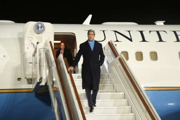 Госсекретарь США Джон Керри Госсекретарь США прогулялся по Арбату (ФОТО) | Русская весна