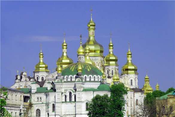 Хунта готовит общественное мнение к захвату Киево-Печерской лавры | Русская весна