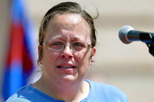 В США посадили чиновницу за отказ регистрировать гей-брак  | Русская весна