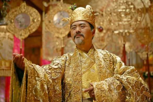 В Китае «воскресший император» выманил у доверчивой женщины 7 млн долларов | Русская весна