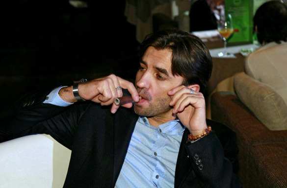 Скандал из-за абортов: Православные требуют отставки министра Абызова (ВИДЕО) | Русская весна