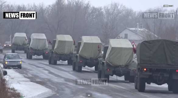 ЛНР в одностороннем порядке приступила к отводу тяжелой артиллерии и установок «Град» с линии фронта (видео) | Русская весна