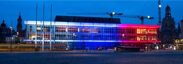 Концертный зал Дрездена подсветили в знак солидарности с трагедией Петербурга (ФОТО) | Русская весна
