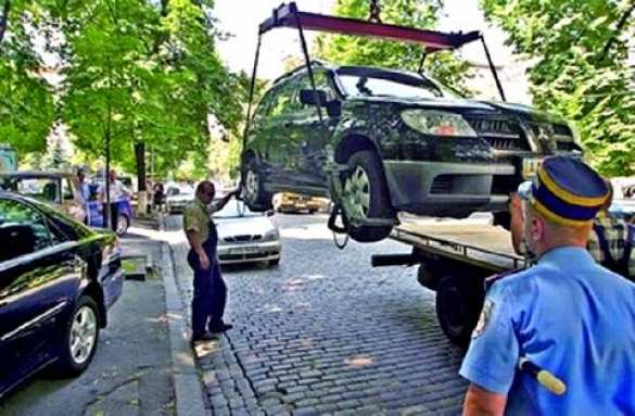 Автопарк ВСУ будут пополнять конфискованными автомобилями | Русская весна