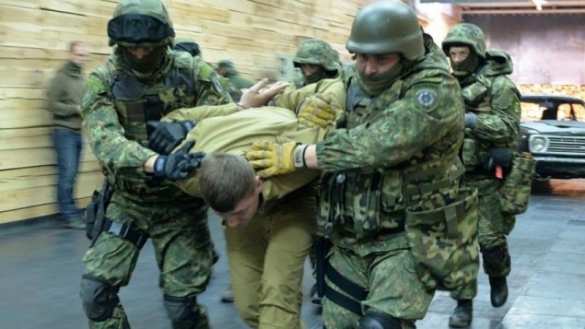 «Я попал в мясорубку»: в Мариуполе спецназовцы зверски избили местных жителей (ФОТО) | Русская весна