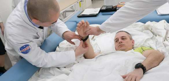 Необычный эксперимент: космонавт дал интервью прямо из ванны (ФОТО) | Русская весна