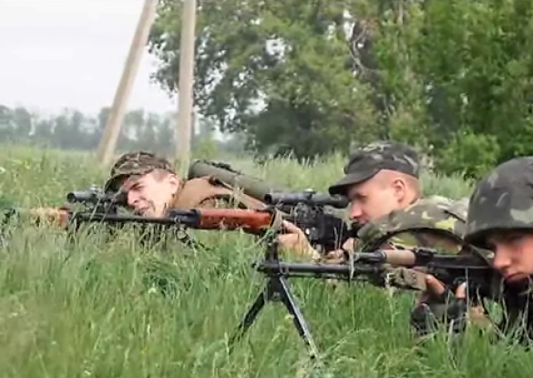 Украина продолжает посылать своих сынов на смерть: в зону боевых действий выехали спецотряды милиции из Тернополя и Хмельницкого | Русская весна