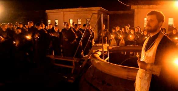 Авиабаза ВКС России в Сирии: Военные отпраздновали Крещение молитвой и купанием — репортаж «РВ» (ФОТО, ВИДЕО) | Русская весна