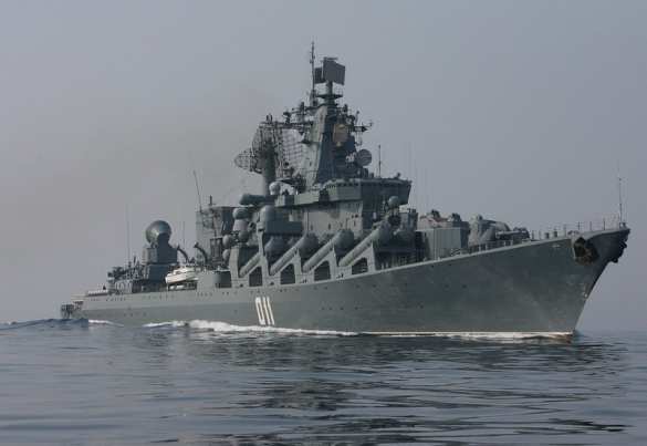 Крейсер «Варяг» на боевом дежурстве в Сирии сняли с высоты птичьего полета (ВИДЕО) | Русская весна
