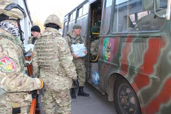 Кривой Рог: за деньги волонтеров в зону боевых действий отправился отряд «Кривбасса» (фото) | Русская весна