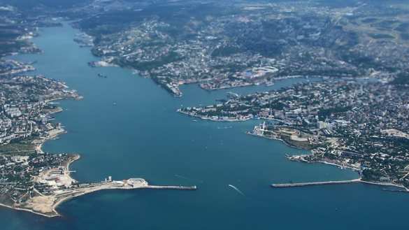 Если бы Крым не стал российским, здесь был бы фронт, — французский депутат | Русская весна