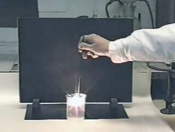 «Гори желтым пламенем» — чешские химики выяснили неизвестные подробности реакции натрия с водой | Русская весна