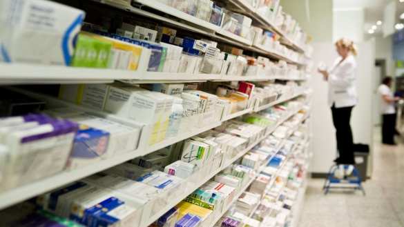 Украинцам рекомендуют по самочувствию отличать фальшивые лекарства от оригиналов | Русская весна