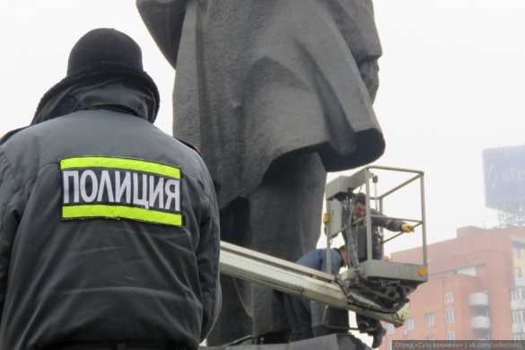ВАЖНО: В Донецке задержаны подозреваемые в подрыве памятника Ленину | Русская весна