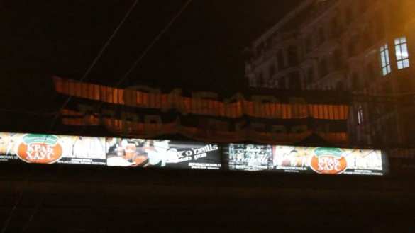 На мосту в центре Одессы подпольщики Сопротивления вывесили большую георгиевскую ленту (фото) | Русская весна