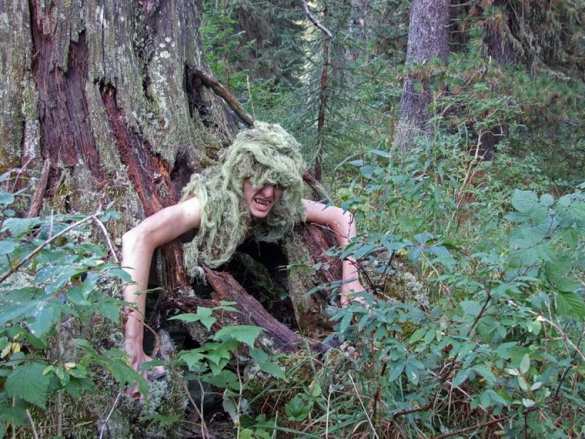 Это Украина: одесский «активист» скрывается в лесу от полиции (ВИДЕО) | Русская весна