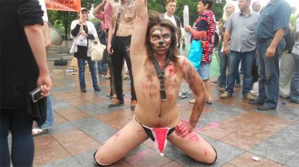 Лидер мужского Femen пожаловался на изнасилование в СБУ (ФОТО+ВИДЕО) | Русская весна