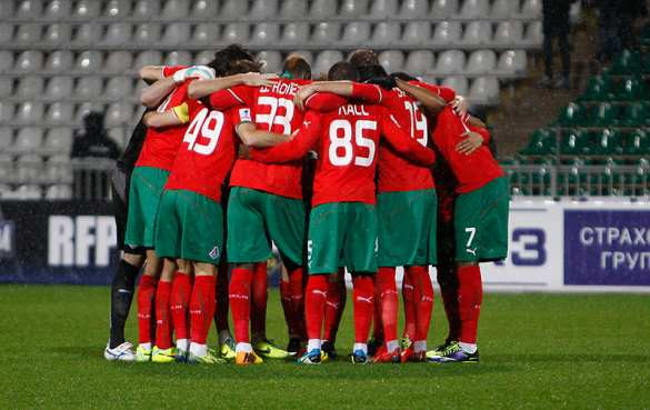 СРОЧНО: в столице Турции футболистов «Локомотива» и болельщиков закидали камнями (ВИДЕО) | Русская весна