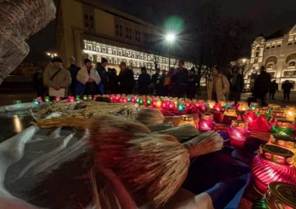 На Лубянке почтили память жертв «голодомора» (ФОТО, ВИДЕО) | Русская весна