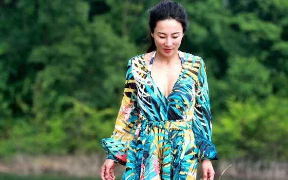 Нестареющая 50-летняя китаянка мечтает поплавать в проруби с Путиным (ФОТО) | Русская весна