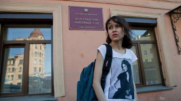 Немецкие СМИ: Разоблачительницу «фабрики троллей» финансировало ЦРУ | Русская весна