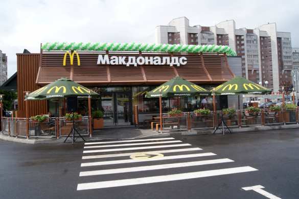 Американская журналистка пришла в восторг от российского «Макдоналдса» | Русская весна