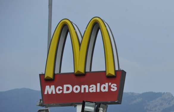 «Тони, а что вообще за непорядок? Верни Макдональдс в Украину»: Кулеба рассказал, как «панувал» над Блинкеном (ВИДЕО) | Русская весна