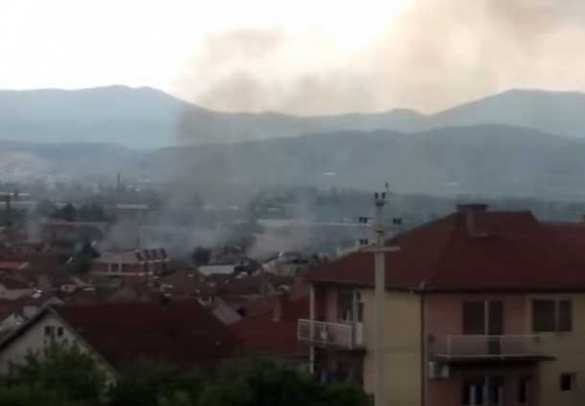 Нападение албанских террористов на Македонию: ожесточенные бои, горящие дома, вертолеты и артиллерия (ВИДЕО+ФОТО) | Русская весна