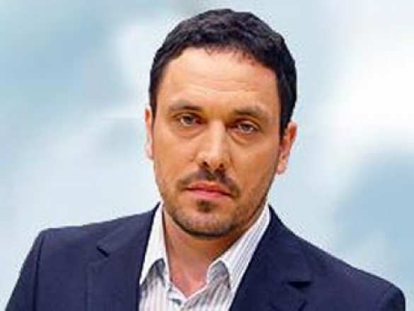 Машина с членом Совета при Президенте РФ Максимом Шевченко попала под обстрел в Донецке | Русская весна