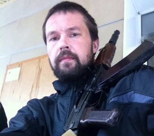 Снайпер ДНР мог покончить с собой из-за выдачи Украине: Депутат от Севастополя вмешался в дело (ФОТО) | Русская весна