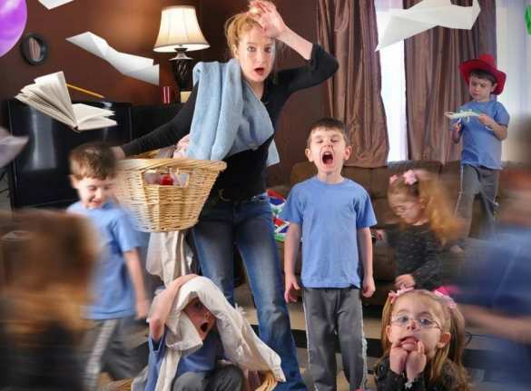 Воспитание детей предлагают учитывать в трудовом стаже россиянок | Русская весна