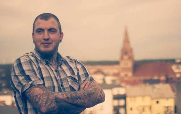 В Германии политик сядет в тюрьму за татуировку (ФОТО) | Русская весна