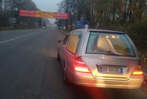Растерянный итальянец сутки блуждал по Львову в катафалке с покойником (ФОТО) | Русская весна
