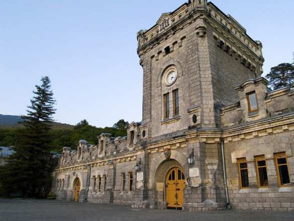 Легендарной крымской «Массандре» – 80 лет (ФОТО) | Русская весна