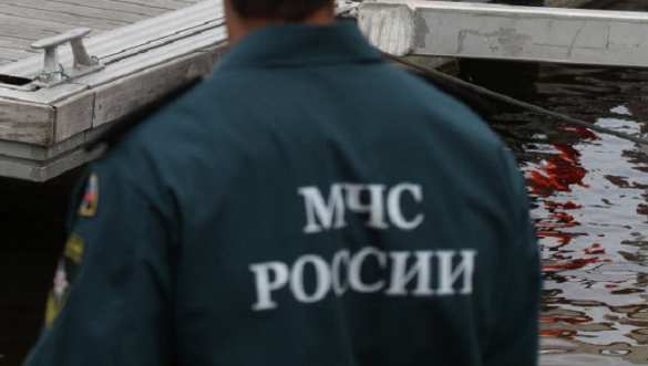 Российские МЧСники спасли украинцев в Азовском море | Русская весна