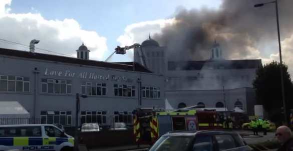 В Лондоне горит крупнейшая в Западной Европе мечеть (ВИДЕО) | Русская весна