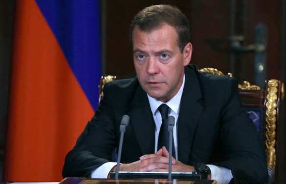 Глава правительства РФ Дмитрий Медведев Медведев: Мы разделяем скорбь и боль французского народа | Русская весна