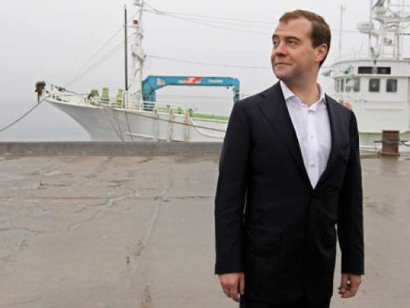 Токио пообещал сорвать поездку Медведева на Курилы | Русская весна