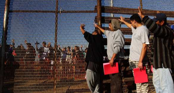 В сторону США движется огромный «караван мигрантов» | Русская весна